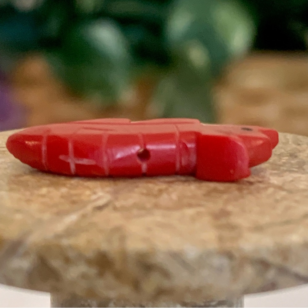 Vintage Coral Zuni Fetish Armadillo Bead Native American Carved Spirit Animal 1" - Picture 6 of 12